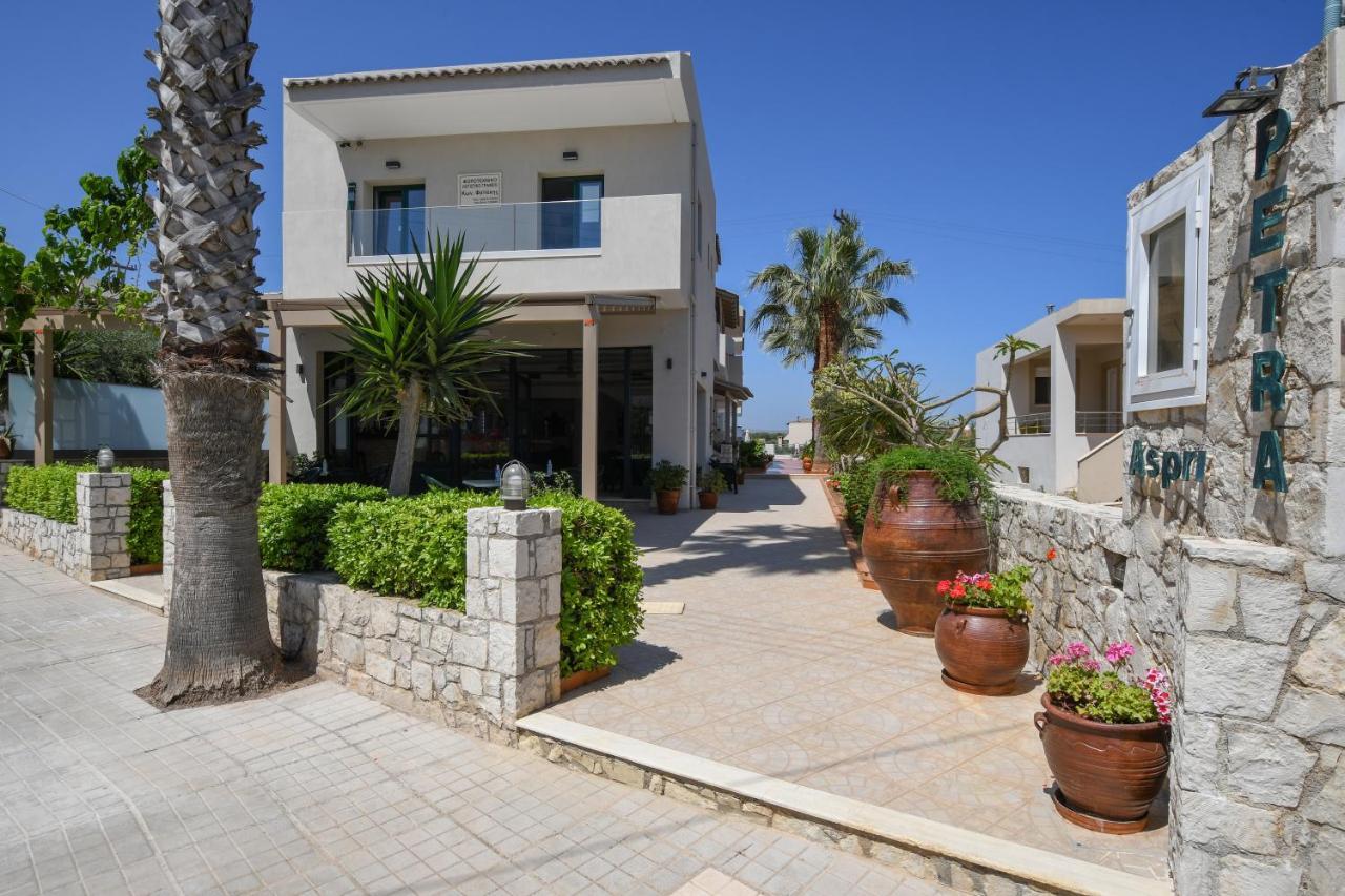 Aspri Petra Apartments Analipsi  Exterior photo