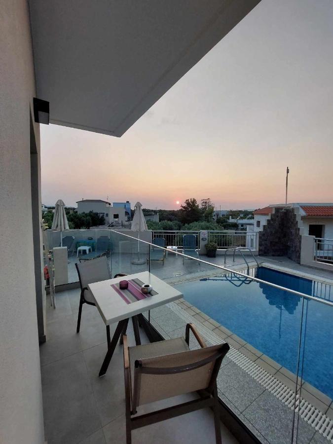 Aspri Petra Apartments Analipsi  Exterior photo