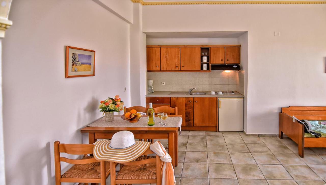 Aspri Petra Apartments Analipsi  Exterior photo